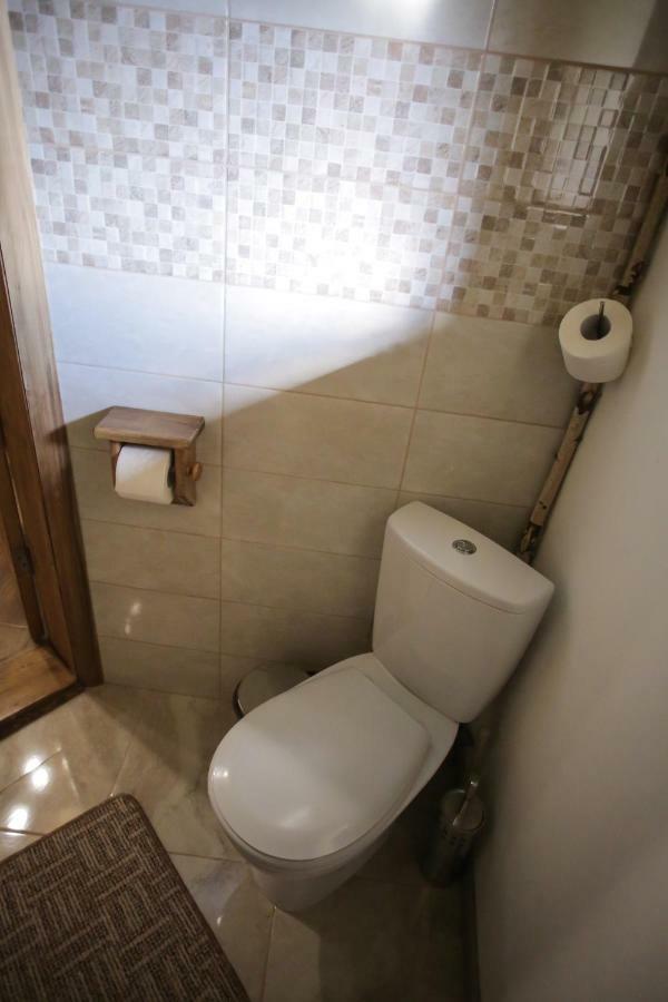 Еко Дім З Соломи Villa Solochin Bagian luar foto