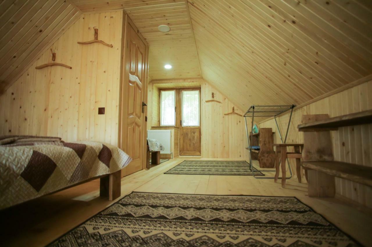 Еко Дім З Соломи Villa Solochin Bagian luar foto