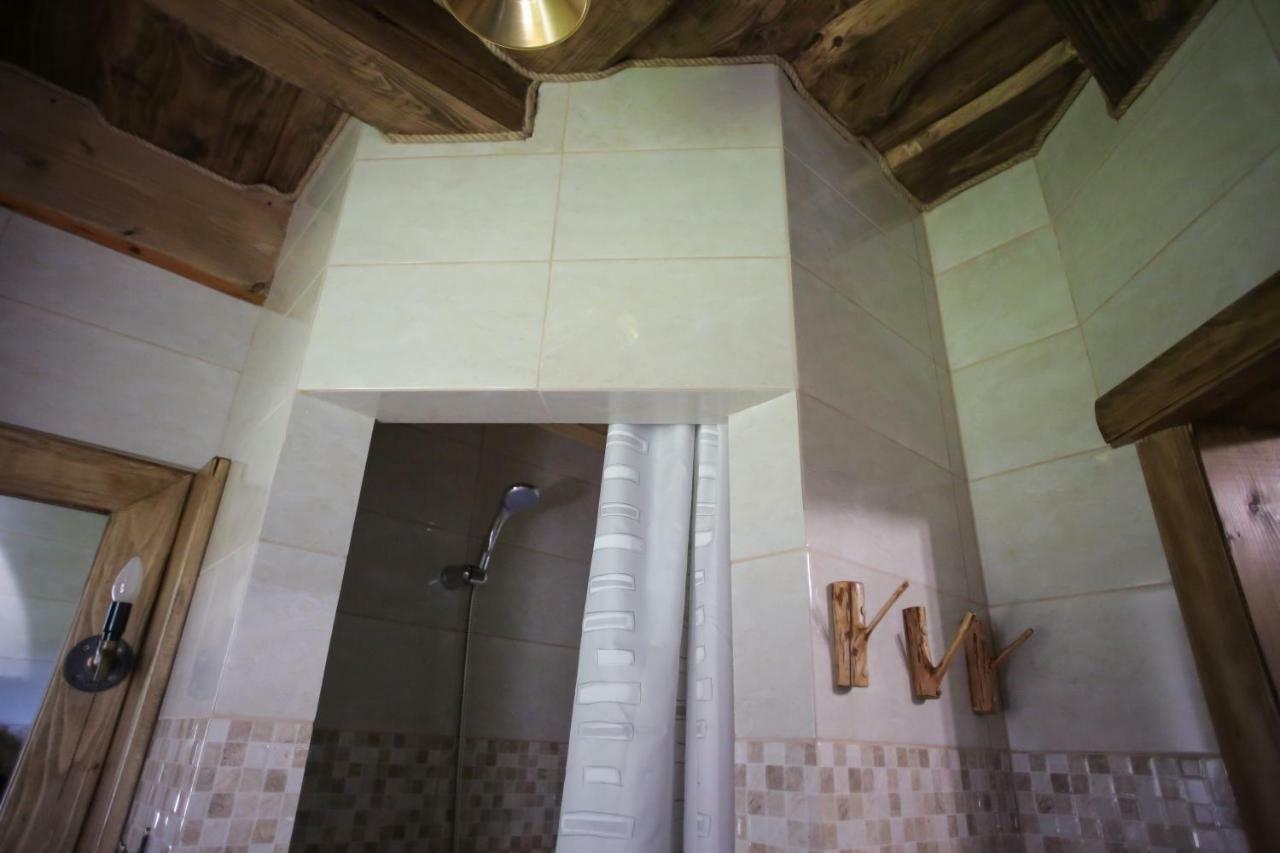 Еко Дім З Соломи Villa Solochin Bagian luar foto